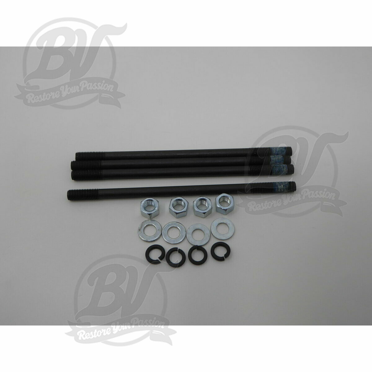 Set complet de 4 Goujons M7x140mm sans entretoise