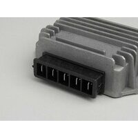Régulateur de tension -5 broches 12V (G-G-B+-C-masse)- Vespa PX Elestart (à partir de l'année 1998), Cosa, Cosa2 Elestart, PK XL2 Elestart