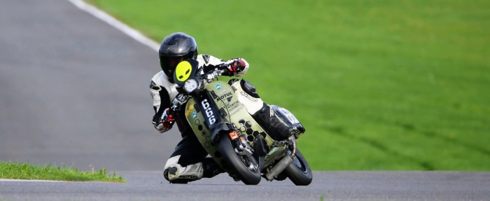 Pi&egrave;ces Racing